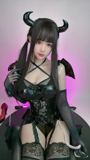 《mikoの蛇蝎魅魔》｜miko酱ww · 31张写真