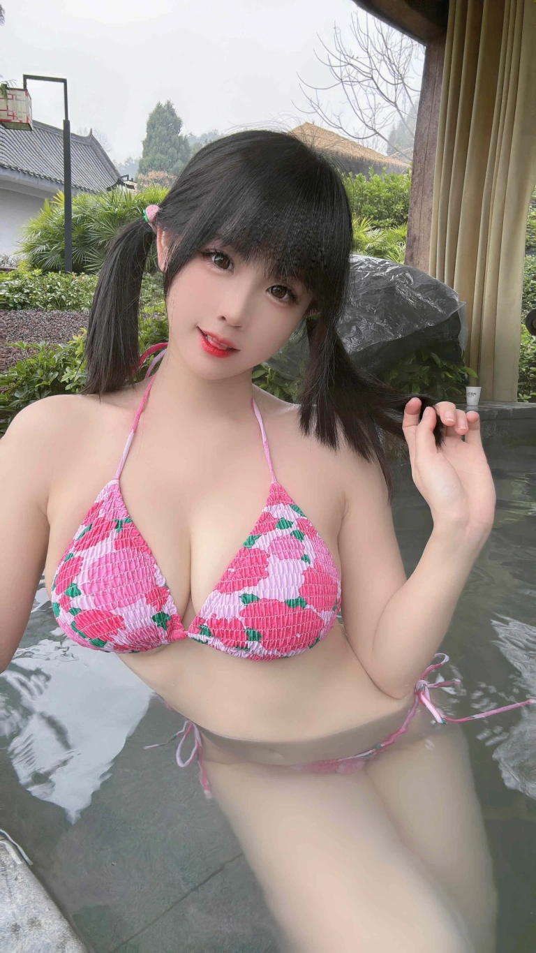 《冬日温泉2》｜miko酱ww · 24张写真
