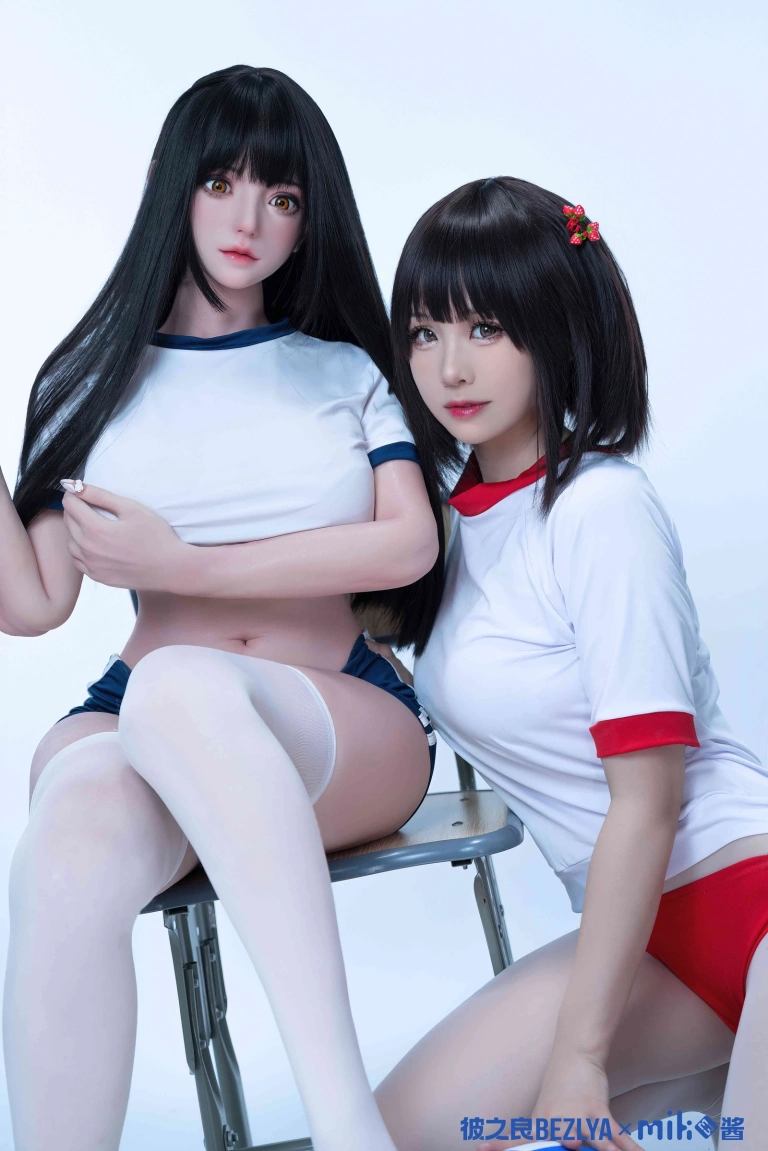 《体操服》｜miko酱ww · 25张写真