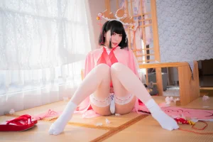 《辉夜巫女》｜Money冷冷 · 127张写真、1 个视频