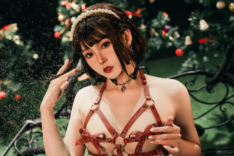 《2022圣诞》｜Natsuko_夏夏子 · 30张写真、1 个视频