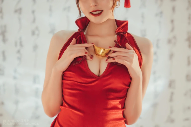 《夏记钱庄》｜Natsuko_夏夏子 · 48张写真、1 个视频