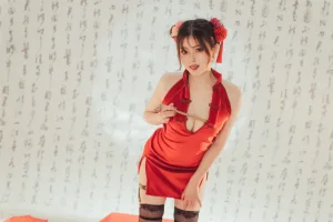 《夏记钱庄》｜Natsuko_夏夏子 · 48张写真、1 个视频