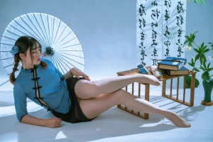 《清秋》｜Natsuko_夏夏子 · 57张写真、1 个视频