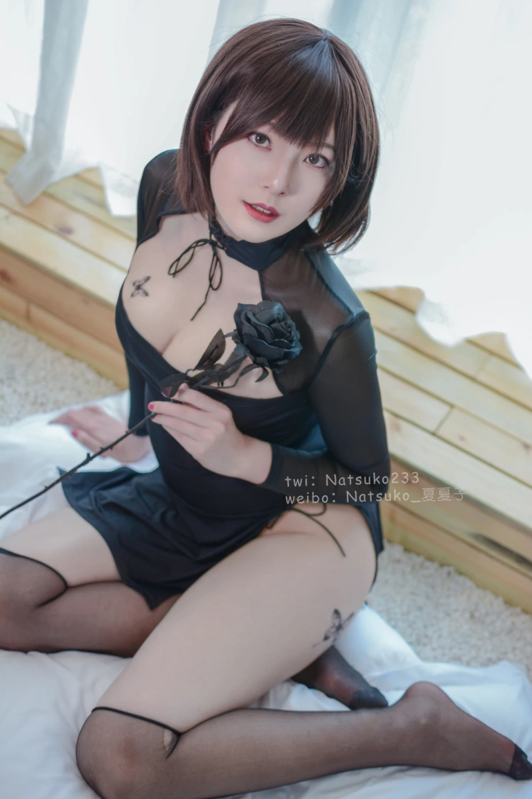 《开胸旗袍》｜Natsuko_夏夏子 · 18张写真
