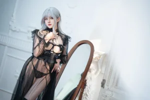 《黑蝴蝶》｜Natsuko_夏夏子 · 62张写真、1 个视频
