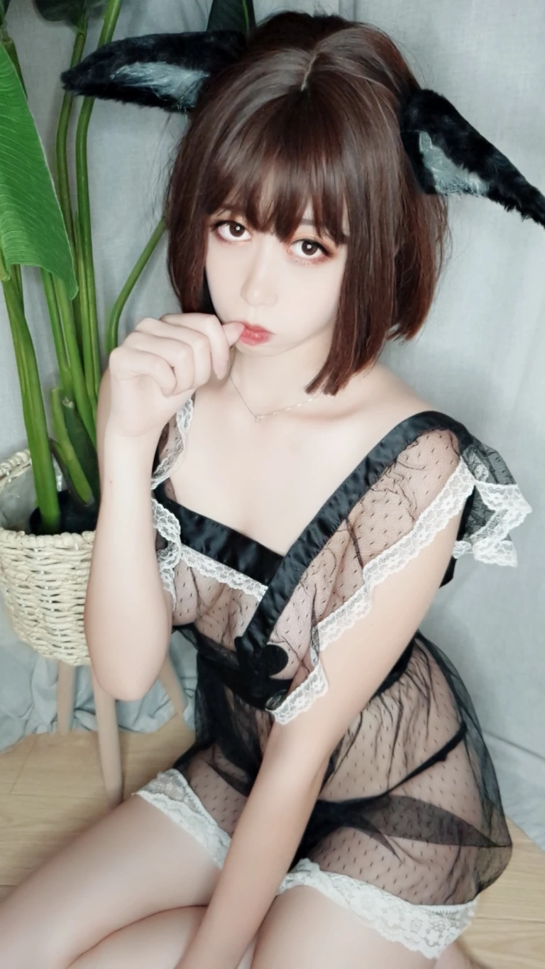 《自撮り Vol.003》｜奈汐酱nice · 50张写真