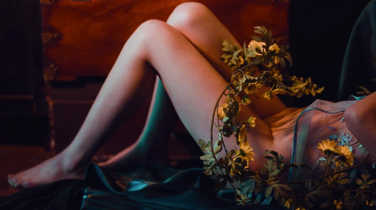 《小雏菊》｜奈汐酱nice · 18张写真