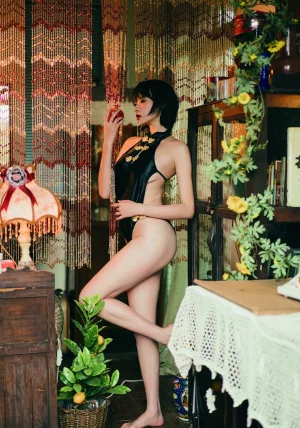 《黄昏》｜奈汐酱nice · 18张写真