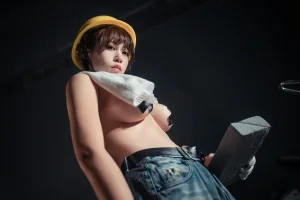 《咱们工人有力量》｜奈汐酱nice · 35张写真