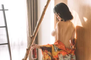 《消愁》｜奈汐酱nice · 15张写真