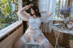 《下午茶》｜奈汐酱nice · 80张写真
