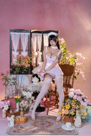 《侍花礼》｜奈汐酱nice&云溪溪 · 100张写真、1 个视频