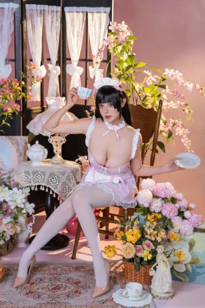 《侍花礼》｜奈汐酱nice&云溪溪 · 100张写真、1 个视频