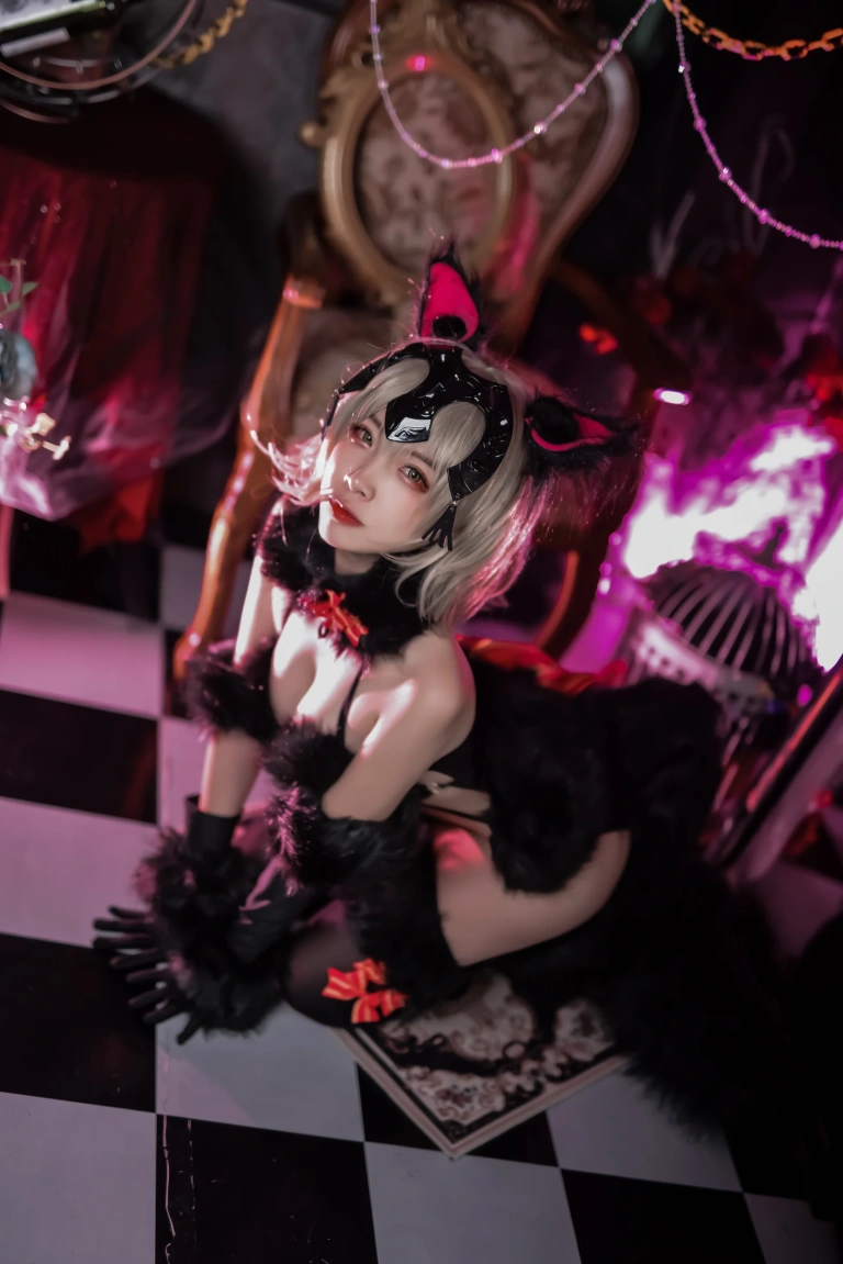 《Fate黑贞万圣节》｜二佐Nisa · 20张写真