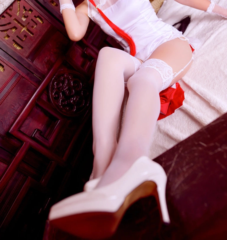 《碧蓝航线 高雄旗袍》｜二佐Nisa · 40张写真