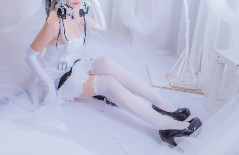 《碧蓝航线 光辉》｜二佐Nisa · 36张写真