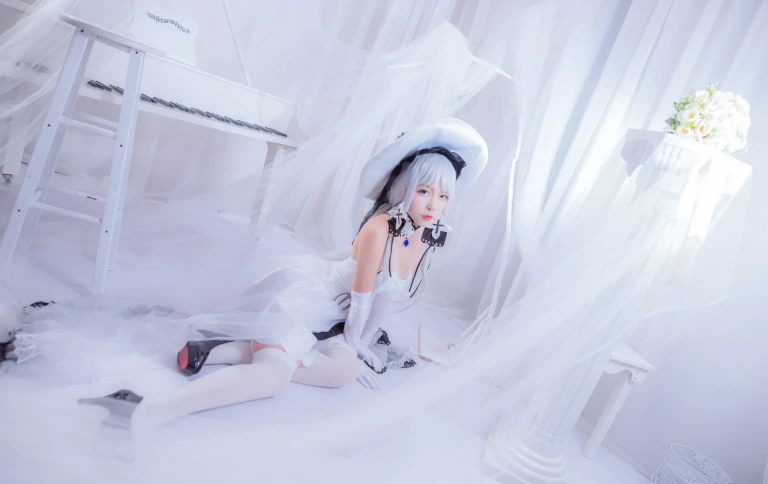 《碧蓝航线 光辉》｜二佐Nisa · 36张写真