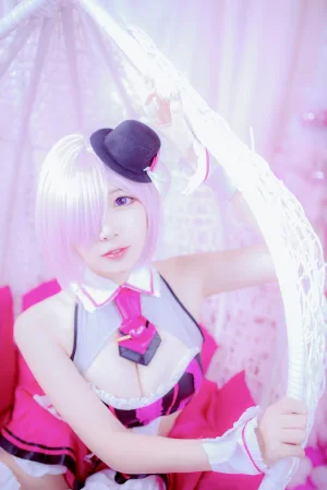 《吊椅》｜二佐Nisa · 9张写真