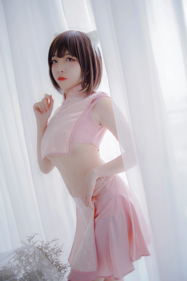《粉旗袍》｜二佐Nisa · 21张写真