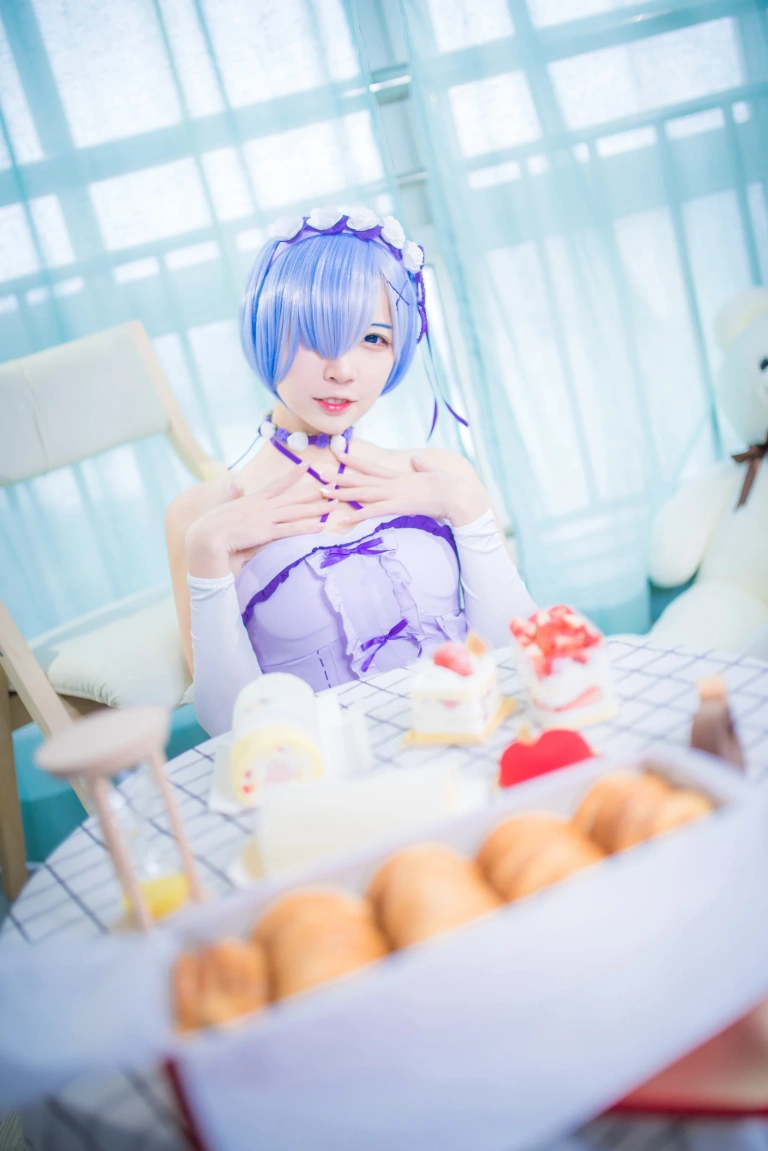 《蕾姆1号本 生日》｜二佐Nisa · 12张写真