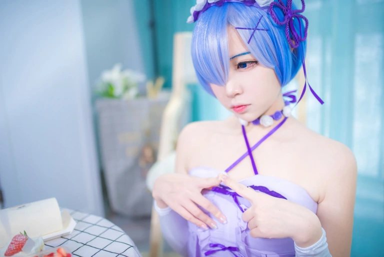 《蕾姆1号本 生日》｜二佐Nisa · 12张写真
