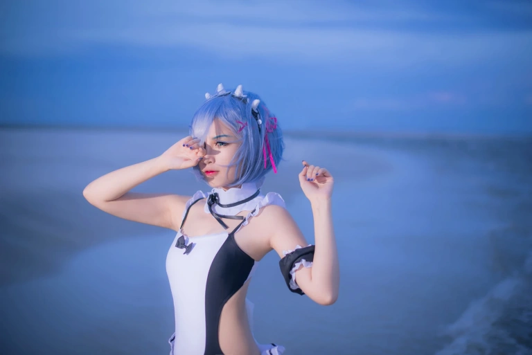《蕾姆1号本 泳衣2》｜二佐Nisa · 11张写真