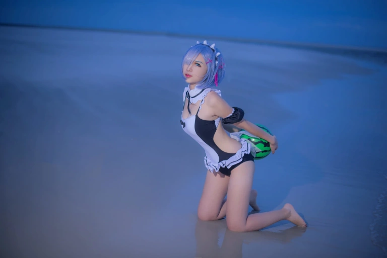 《蕾姆1号本 泳衣2》｜二佐Nisa · 11张写真