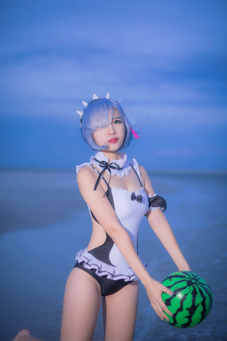 《蕾姆1号本 泳衣2》｜二佐Nisa · 11张写真