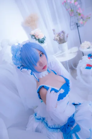 《蕾姆2号本 蕾姆花嫁》｜二佐Nisa · 33张写真