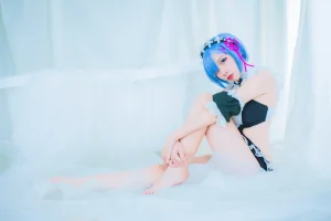 《蕾姆2号本 蕾姆泳装》｜二佐Nisa · 32张写真