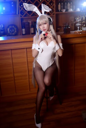 《穹妹兔女郎》｜二佐Nisa · 17张写真