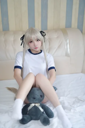 《穹妹运动服》｜二佐Nisa · 29张写真