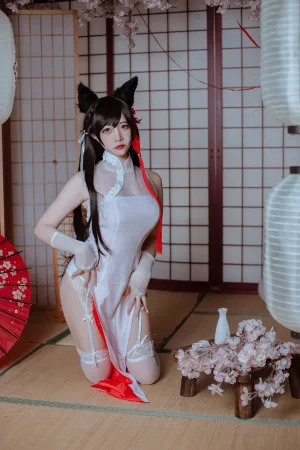 《犬之眷 碧蓝爱宕旗袍》｜二佐Nisa · 18张写真