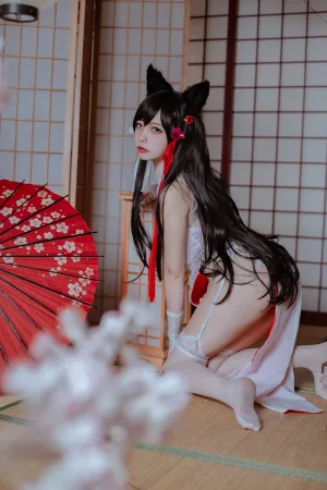 《犬之眷 碧蓝爱宕旗袍》｜二佐Nisa · 18张写真