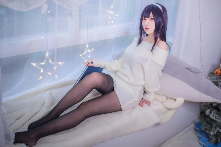 《霞之丘诗羽学姐毛衣》｜二佐Nisa · 47张写真