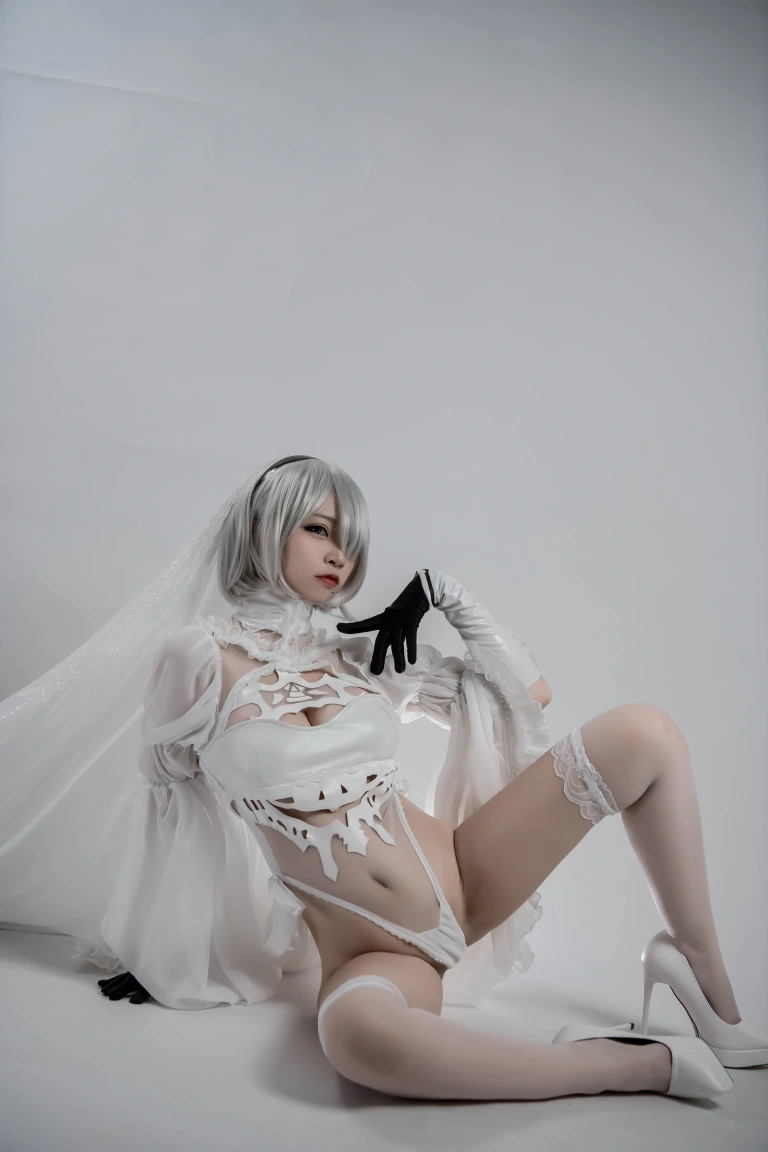 《2b同人花嫁》｜二佐Nisa · 26张写真