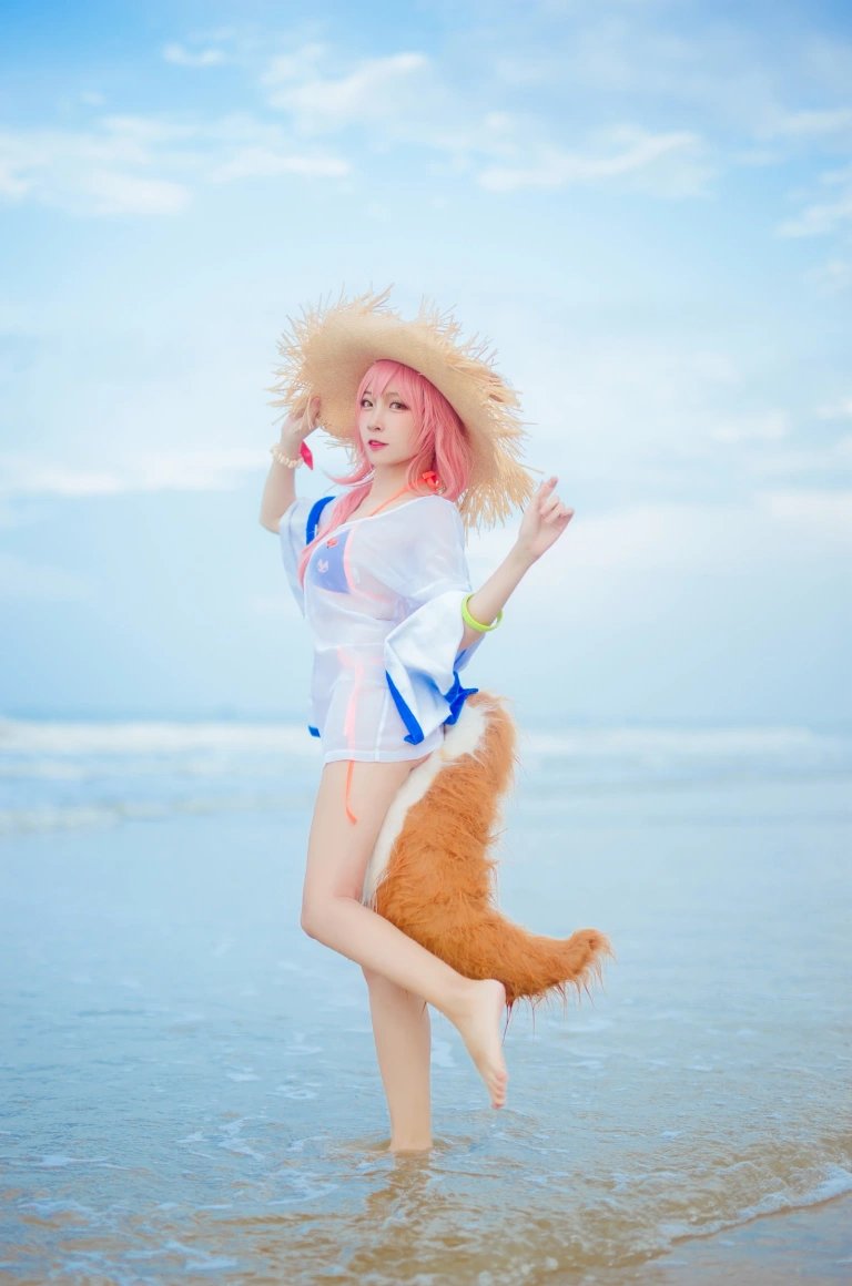 《玉藻前》｜二佐Nisa · 30张写真