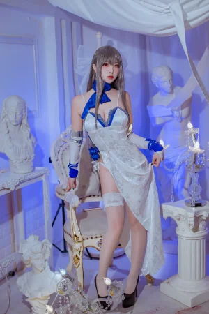 《碧蓝航线 路易九礼服》｜二佐Nisa · 29张写真
