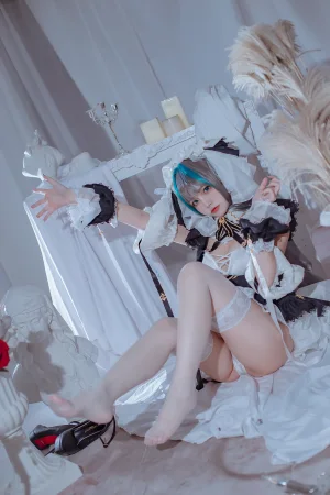 《碧蓝航线 柴郡》｜二佐Nisa · 30张写真