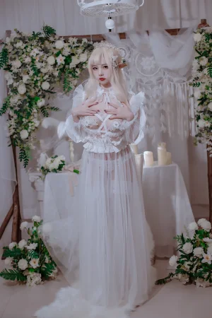 《私房精灵公主》｜二佐Nisa · 60张写真
