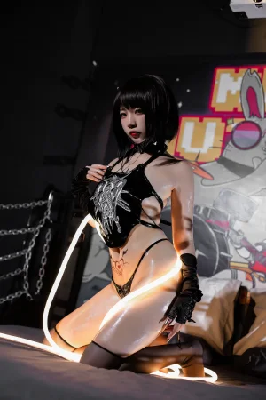 《乖张肚兜》｜二佐Nisa · 35张写真