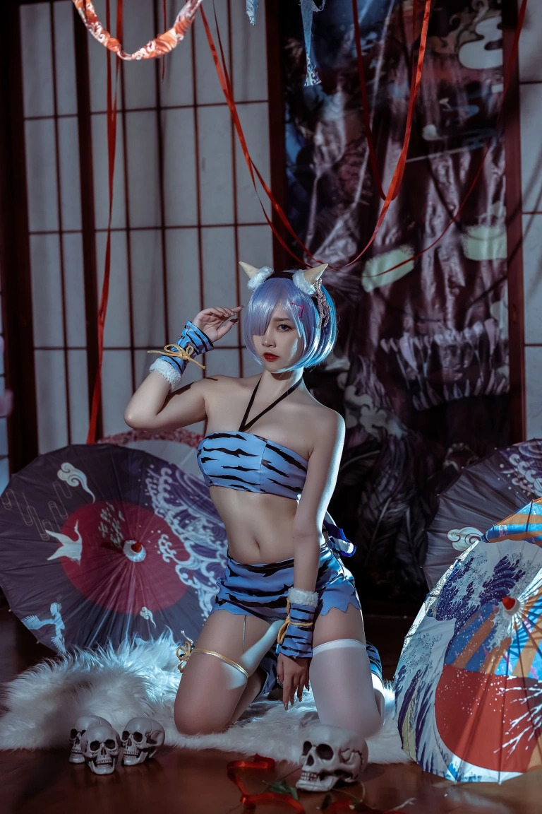 《蕾姆夏日鬼衣》｜二佐Nisa · 12张写真