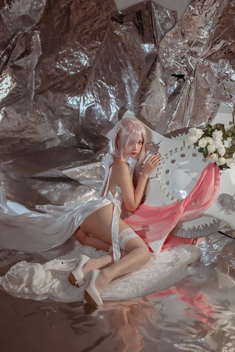《玛修婚纱》｜二佐Nisa · 42张写真