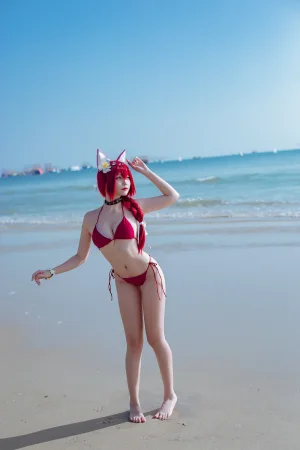 《碧蓝航线 千代田泳装》｜二佐Nisa · 20张写真