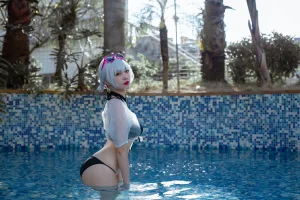 《碧蓝航线 天狼星泳装》｜二佐Nisa · 15张写真