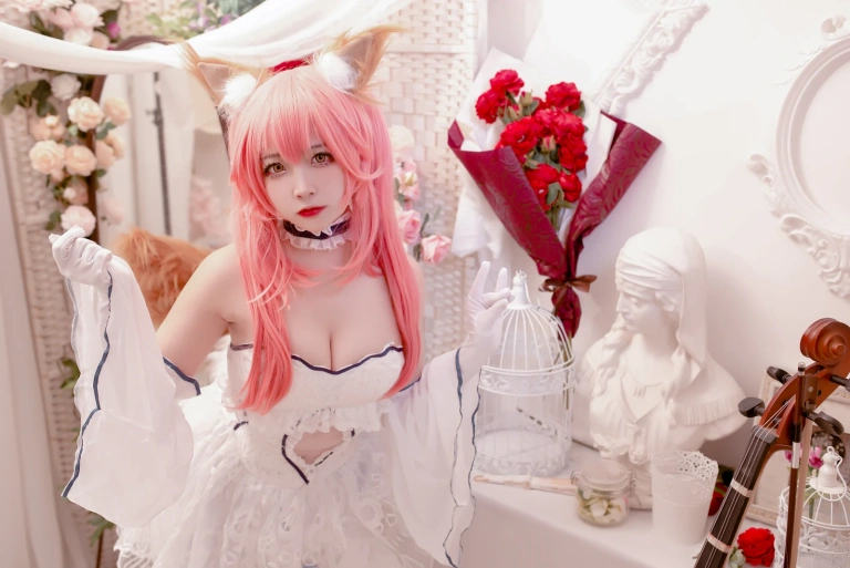 《Fate玉藻前婚纱》｜二佐Nisa · 9张写真