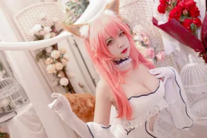 《Fate玉藻前婚纱》｜二佐Nisa · 9张写真