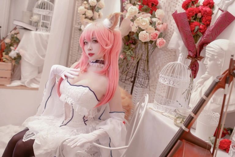 《Fate玉藻前婚纱》｜二佐Nisa · 9张写真
