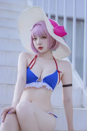 《碧蓝 塔尔图泳装》｜二佐Nisa · 23张写真